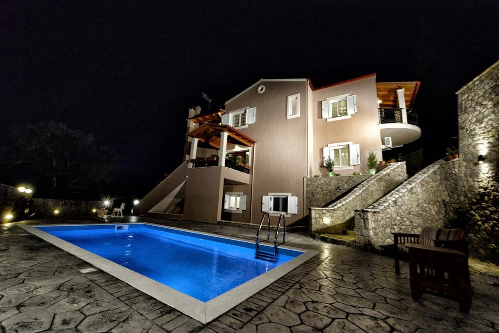Villa Natalia Kouramádes Exterior foto